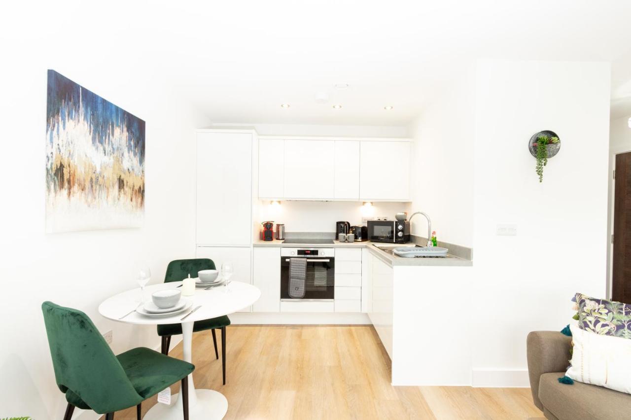 Stylish Studio Apt Overlooking Old Trafford Μάντσεστερ Εξωτερικό φωτογραφία