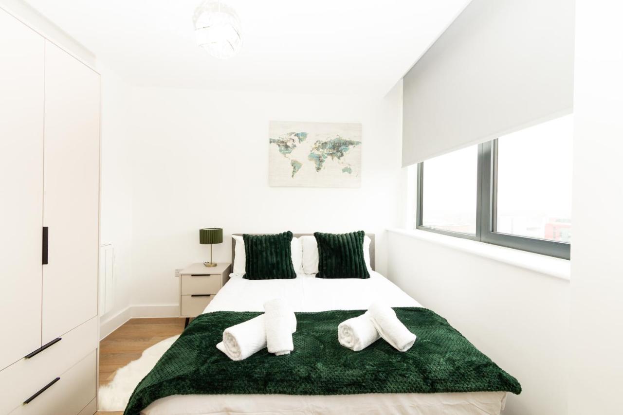 Stylish Studio Apt Overlooking Old Trafford Μάντσεστερ Εξωτερικό φωτογραφία