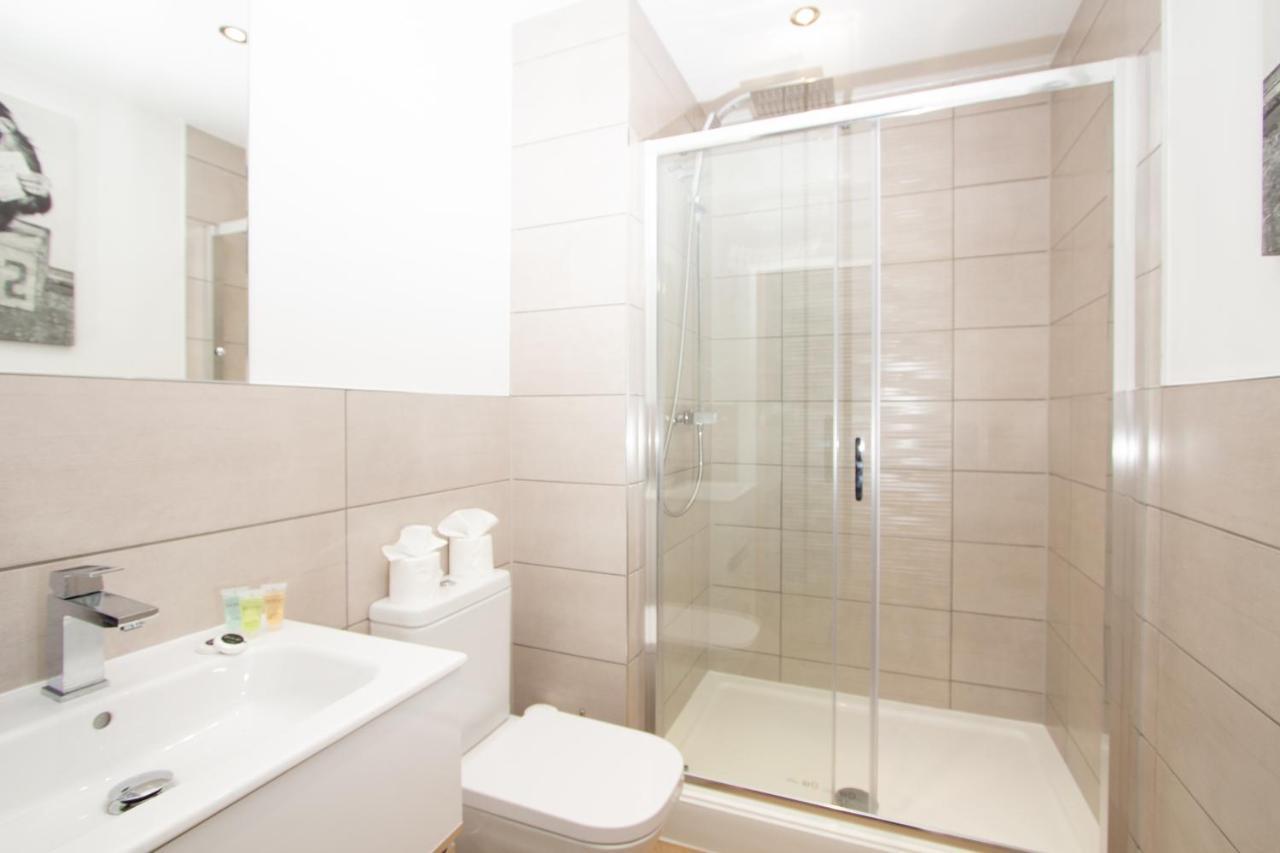Stylish Studio Apt Overlooking Old Trafford Μάντσεστερ Εξωτερικό φωτογραφία