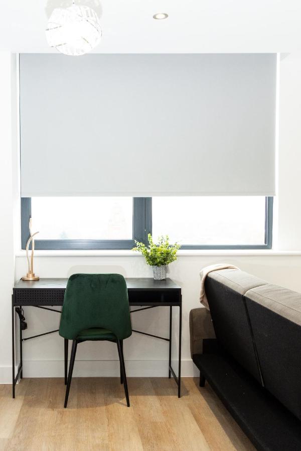 Stylish Studio Apt Overlooking Old Trafford Μάντσεστερ Εξωτερικό φωτογραφία